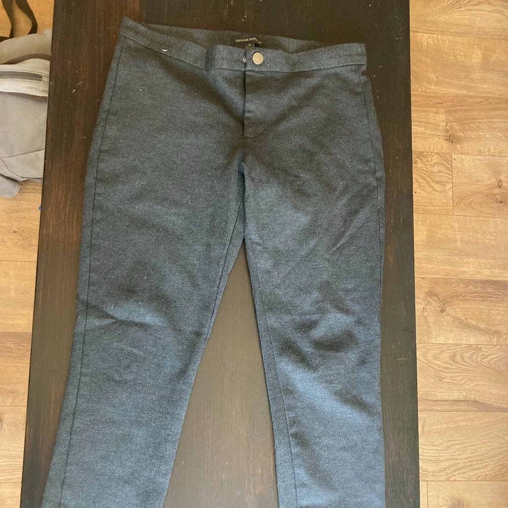 Banana Republic grey slim fit dress pants size 6